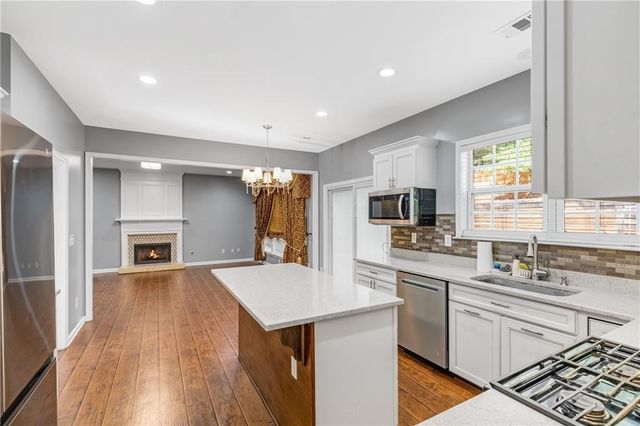 554 Ashland Parkway, Woodstock, GA 30189