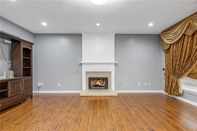 554 Ashland Parkway, Woodstock, GA 30189