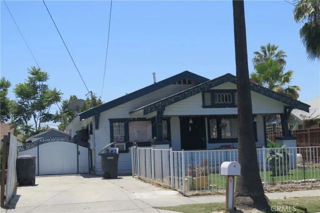 109 Kimball Avenue East, Hemet, CA 92543