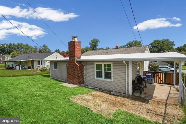 2010 LONGVIEW AVE, Baltimore, MD 21237