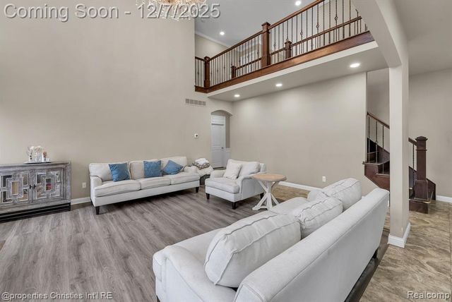 21852 Rio Grande Drive, Macomb, MI 48044