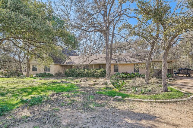 5256-5258 Bell Springs RD, Dripping Springs, TX 78620