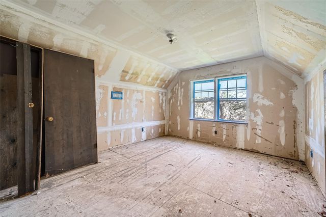 5256-5258 Bell Springs RD, Dripping Springs, TX 78620