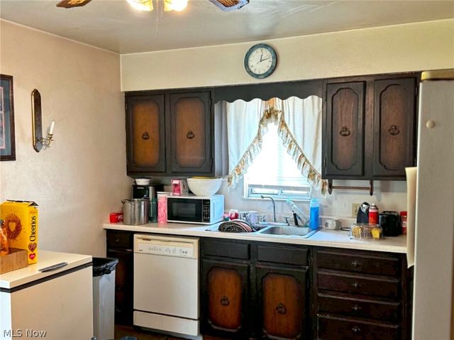 205 Canterbury Boulevard, Steubenville, OH 43952