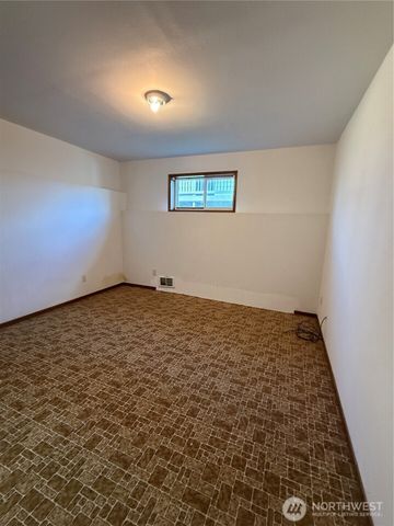 30011 G Street, Ocean Park, WA 98640