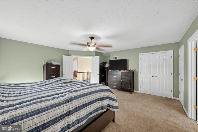 52 QUARTZ RIDGE DR, York, PA 17408