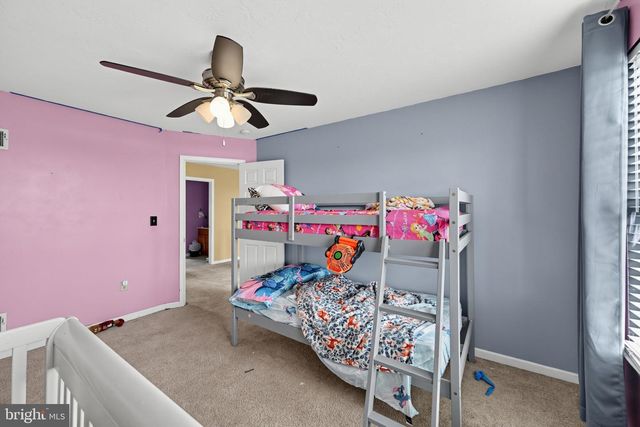 52 QUARTZ RIDGE DR, York, PA 17408