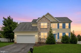 52 QUARTZ RIDGE DR, York, PA 17408