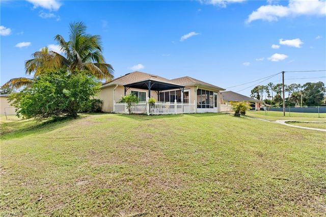 609 Gerald AVE, Lehigh Acres, FL 33936