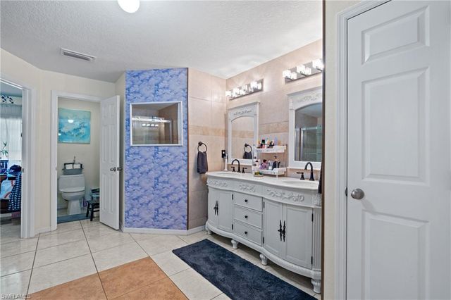 609 Gerald AVE, Lehigh Acres, FL 33936