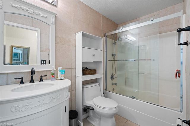 609 Gerald AVE, Lehigh Acres, FL 33936