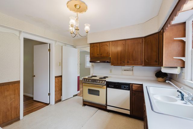 620 Chinoe Road, Lexington, KY 40502