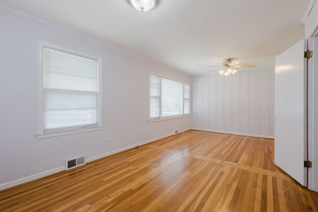 620 Chinoe Road, Lexington, KY 40502