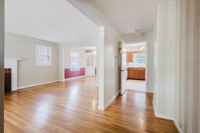 620 Chinoe Road, Lexington, KY 40502
