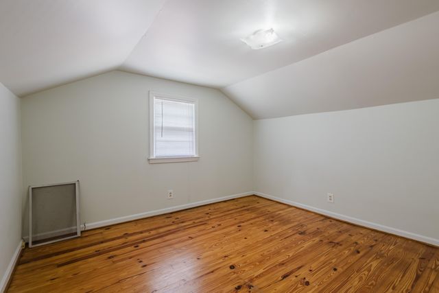 620 Chinoe Road, Lexington, KY 40502