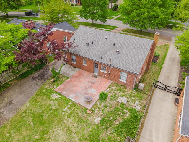 620 Chinoe Road, Lexington, KY 40502