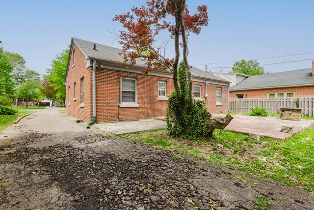 620 Chinoe Road, Lexington, KY 40502