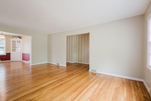 620 Chinoe Road, Lexington, KY 40502
