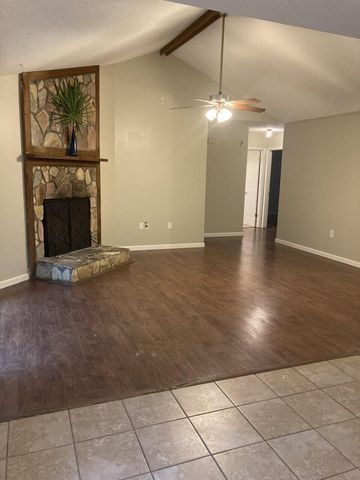 285 Willow Avenue, Freeport, FL 32439