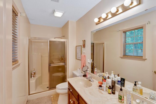 2622 Standifer Chase Drive, Chattanooga, TN 37421