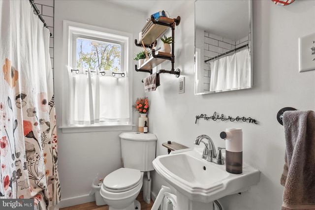 604 BELMONT AVE, Reading, PA 19605