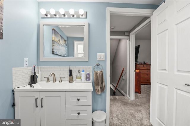 604 BELMONT AVE, Reading, PA 19605