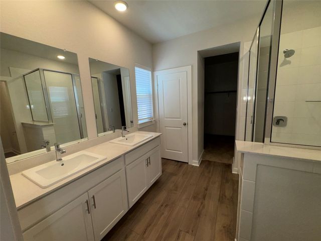 102 Milo DR, Hutto, TX 78634