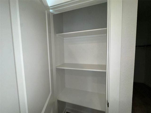 102 Milo DR, Hutto, TX 78634