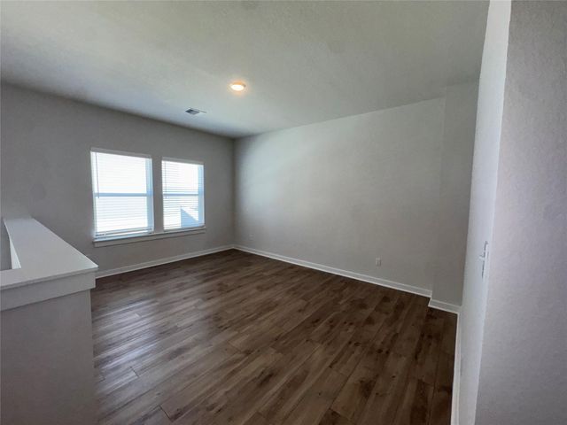 102 Milo DR, Hutto, TX 78634
