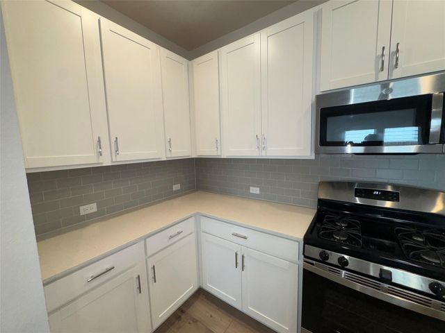 102 Milo DR, Hutto, TX 78634