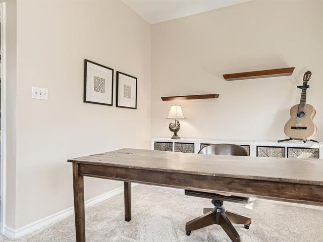 1404 Norwalk LN 213, Austin, TX 78703