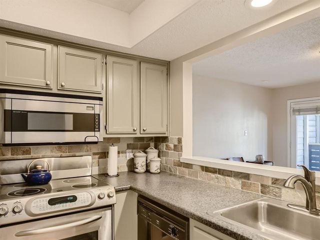 1404 Norwalk LN 213, Austin, TX 78703