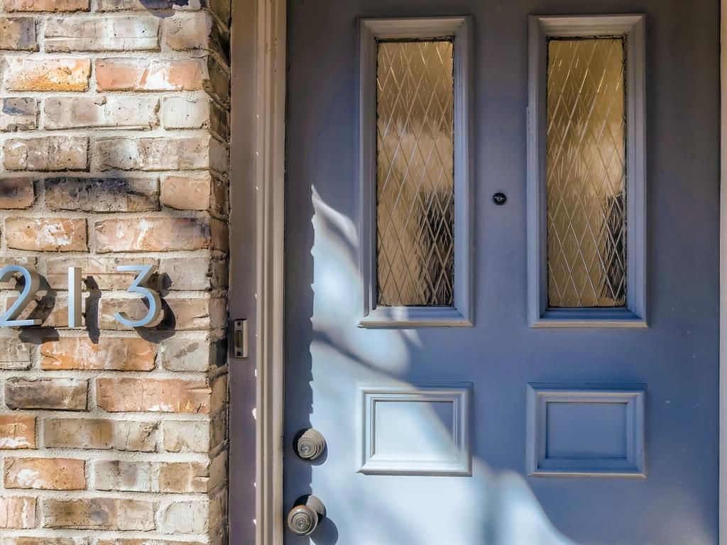 1404 Norwalk LN 213, Austin, TX 78703
