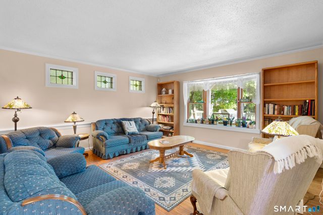 224 Putnam Avenue, Hamden, CT 06517