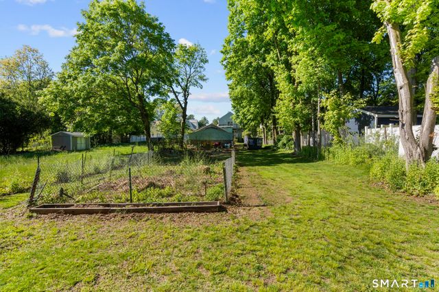 224 Putnam Avenue, Hamden, CT 06517