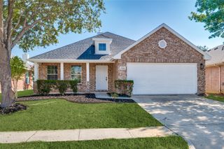 1028 Aviary Drive, Aubrey, TX 76227
