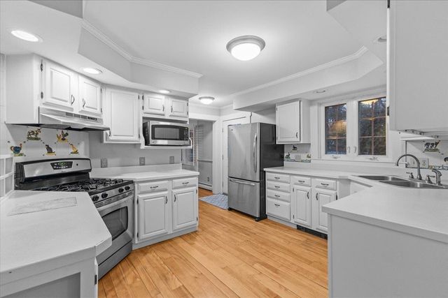 11 Kiln Road, Essex Junction, VT 05452