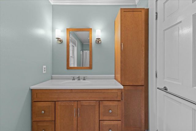 11 Kiln Road, Essex Junction, VT 05452