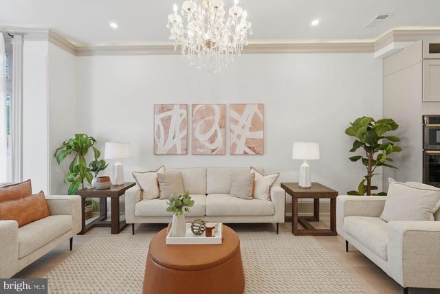 1210 T ST NW, Washington, DC 20009