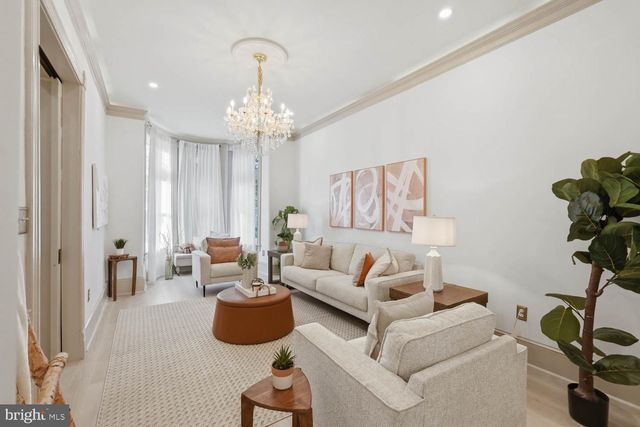 1210 T ST NW, Washington, DC 20009