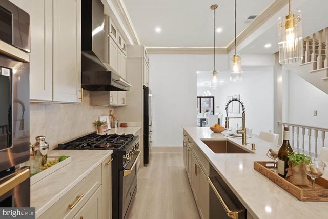 1210 T ST NW, Washington, DC 20009