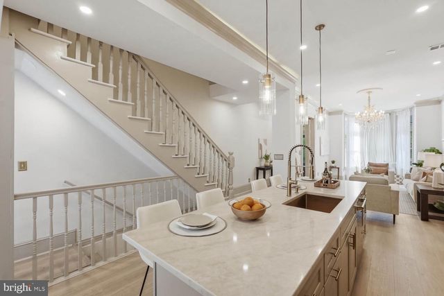 1210 T ST NW, Washington, DC 20009