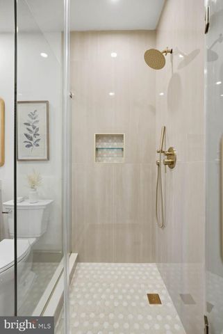 1210 T ST NW, Washington, DC 20009