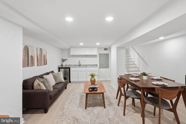 1210 T ST NW, Washington, DC 20009