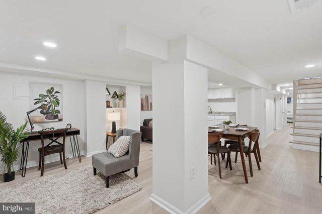 1210 T ST NW, Washington, DC 20009