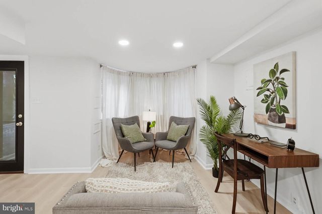 1210 T ST NW, Washington, DC 20009