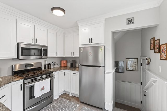 3647 Sheridan Avenue N, Minneapolis, MN 55412