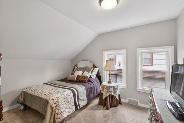 3647 Sheridan Avenue N, Minneapolis, MN 55412