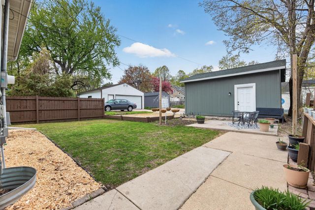 3647 Sheridan Avenue N, Minneapolis, MN 55412