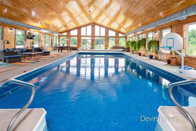 8565 W Cannonsville Road, Lakeview, MI 48850